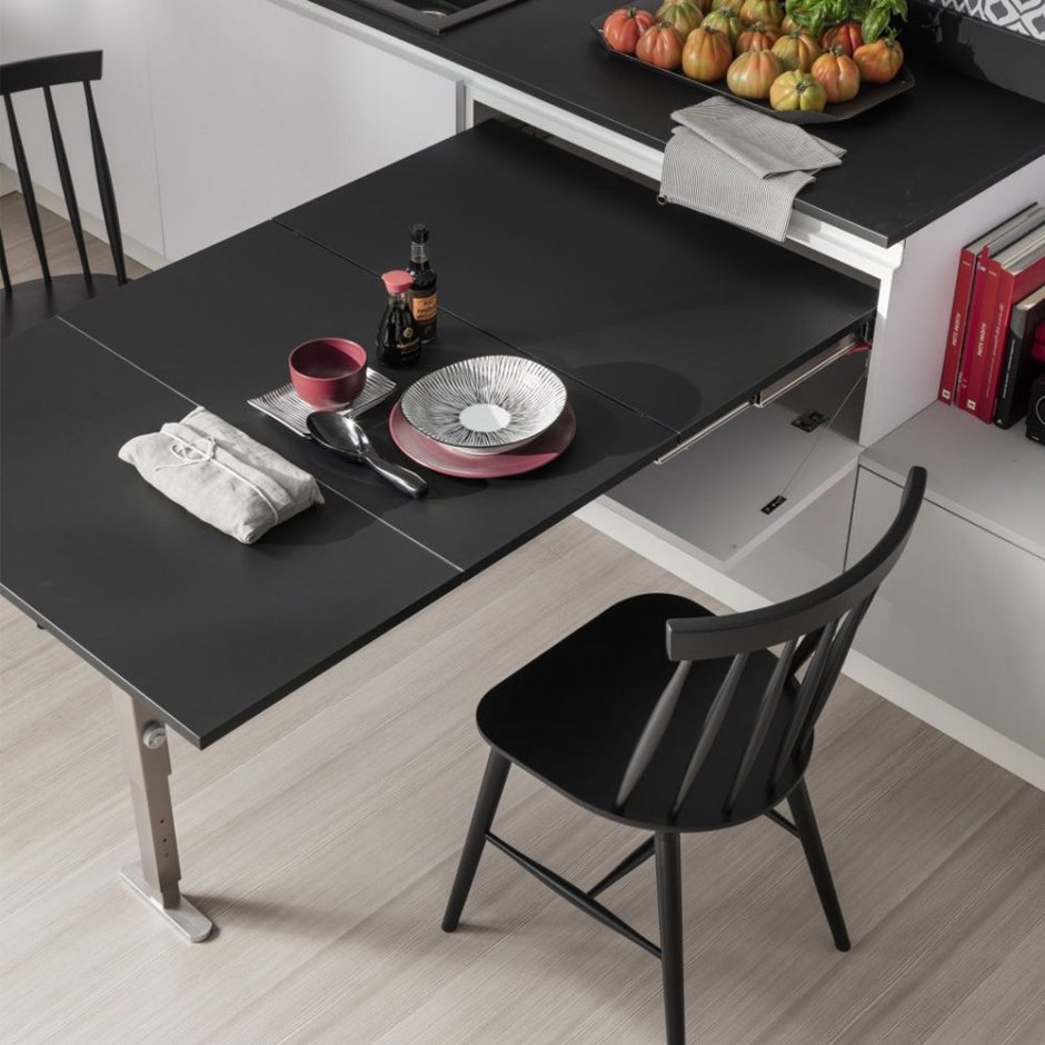 Peninsular Table