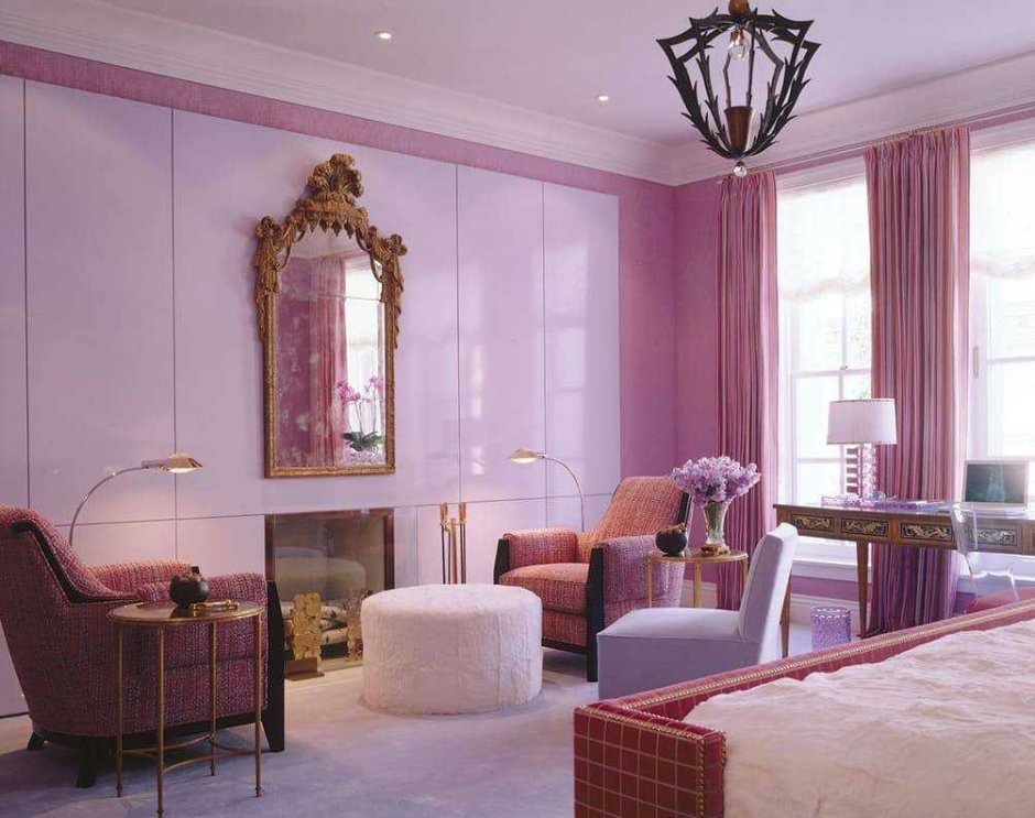Розовый интерьер гостиной