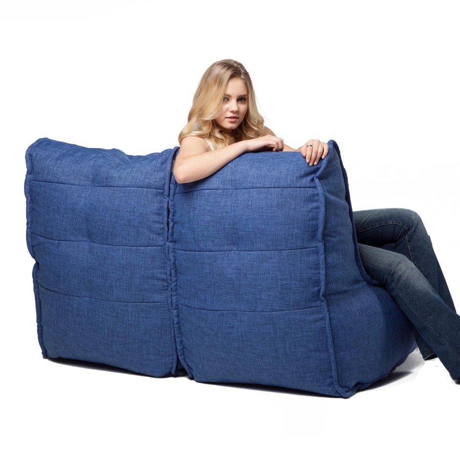 Бескаркасный диван синий