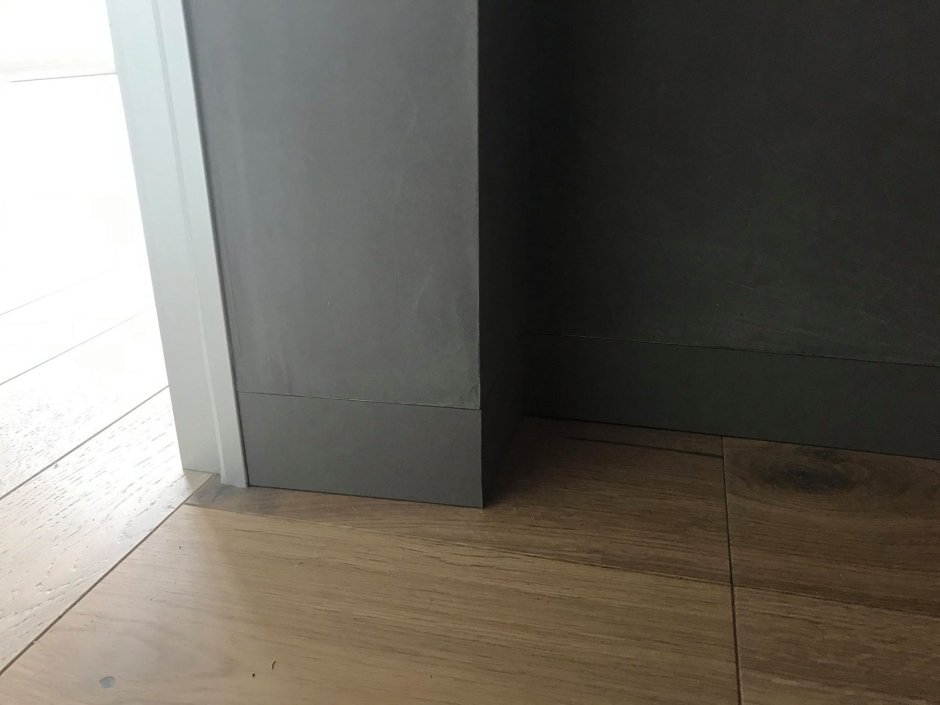 Скрытый плинтус