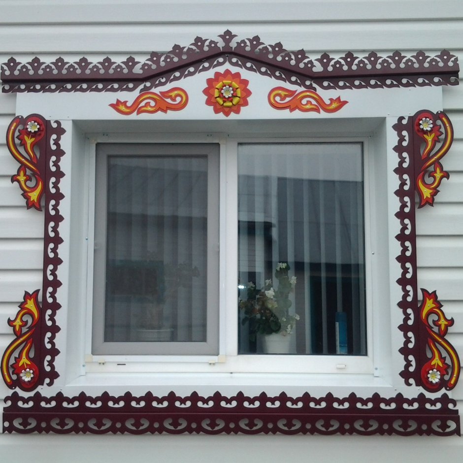 Металлические резные наличники на окна