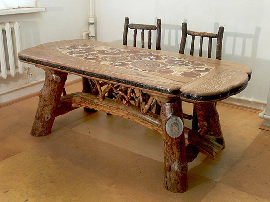 Деревянные резные столы под старину