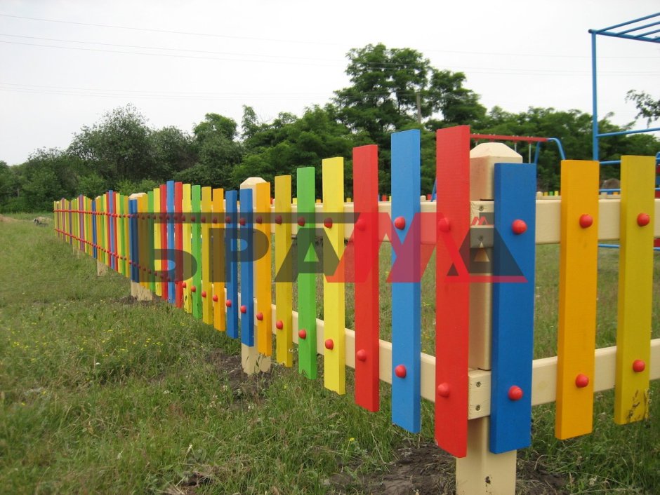 Декоративный забор для детского сада