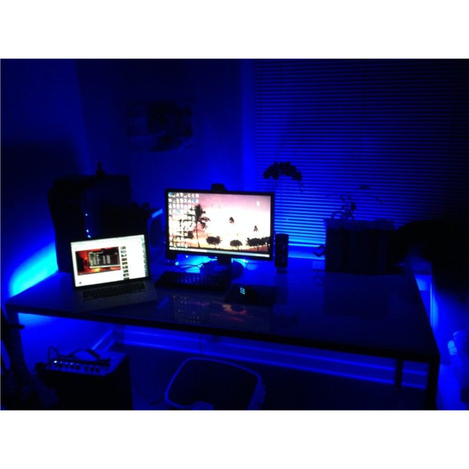 Светодиодная подсветка компьютерного стола