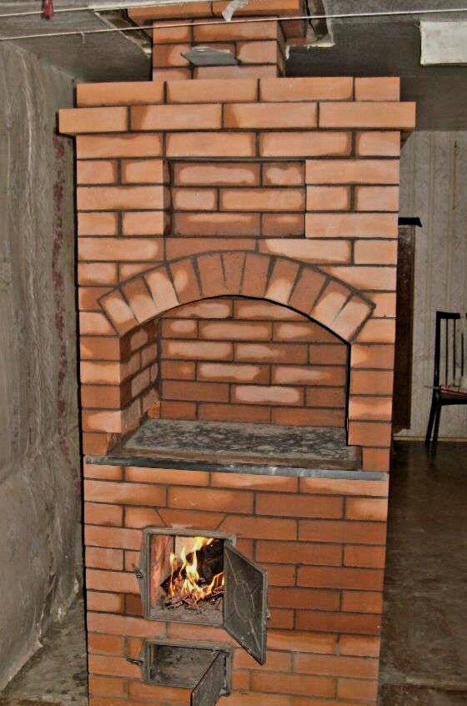Варочная печь камин из кирпича
