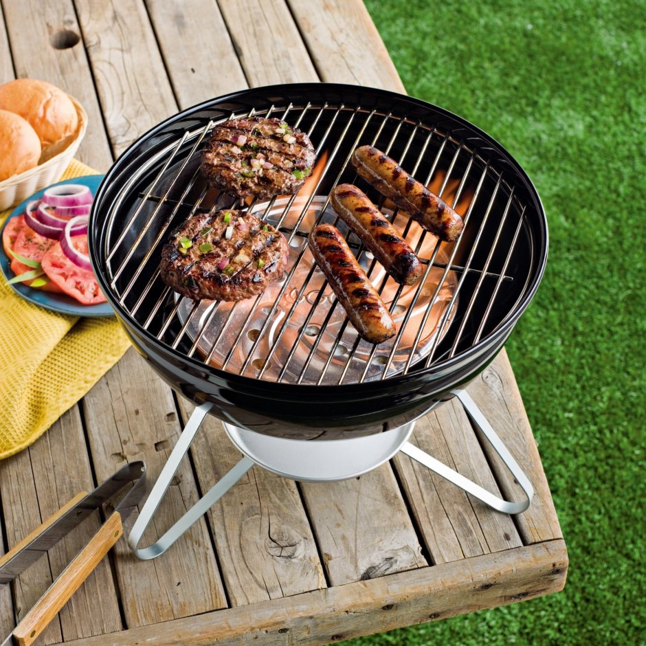 Гриль угольный на природе