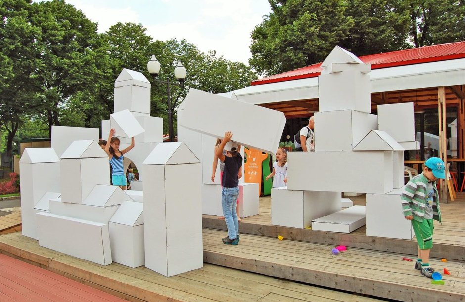 Постройки из картона
