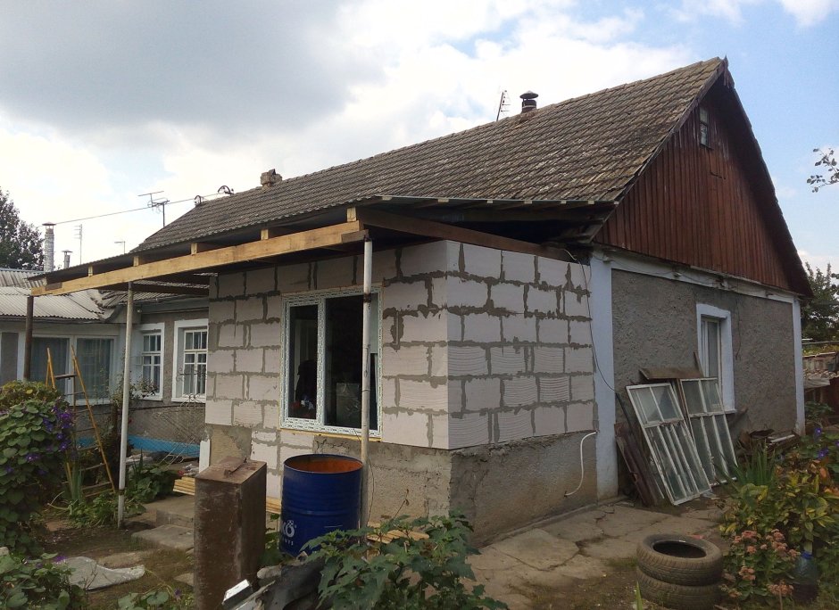Пристройка к деревянному дому из пеноблоков