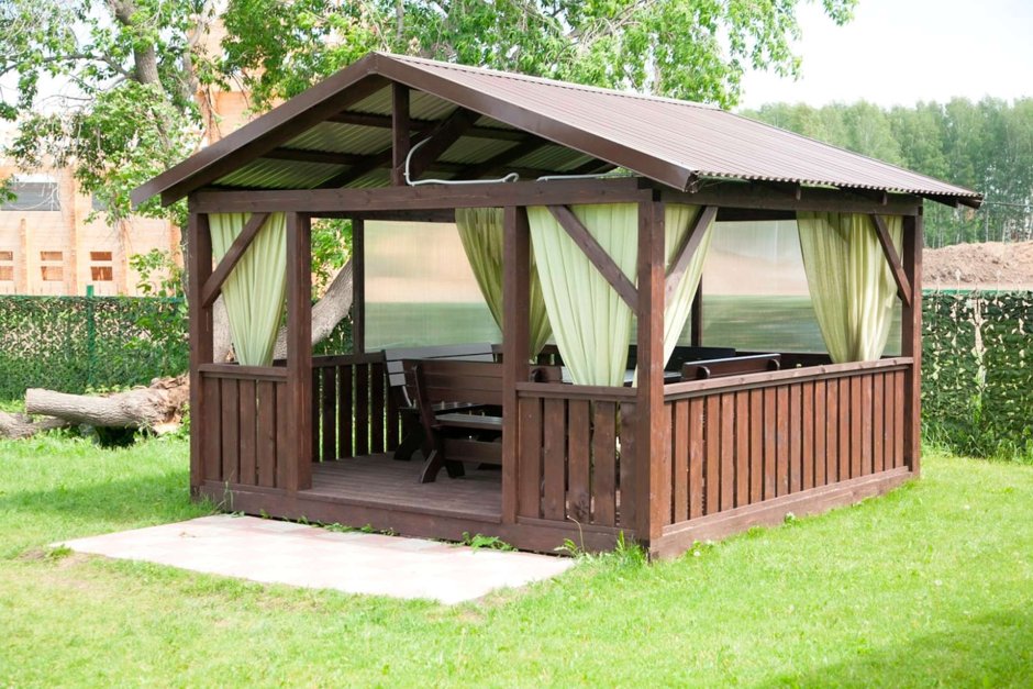 Красивые беседки из дерева