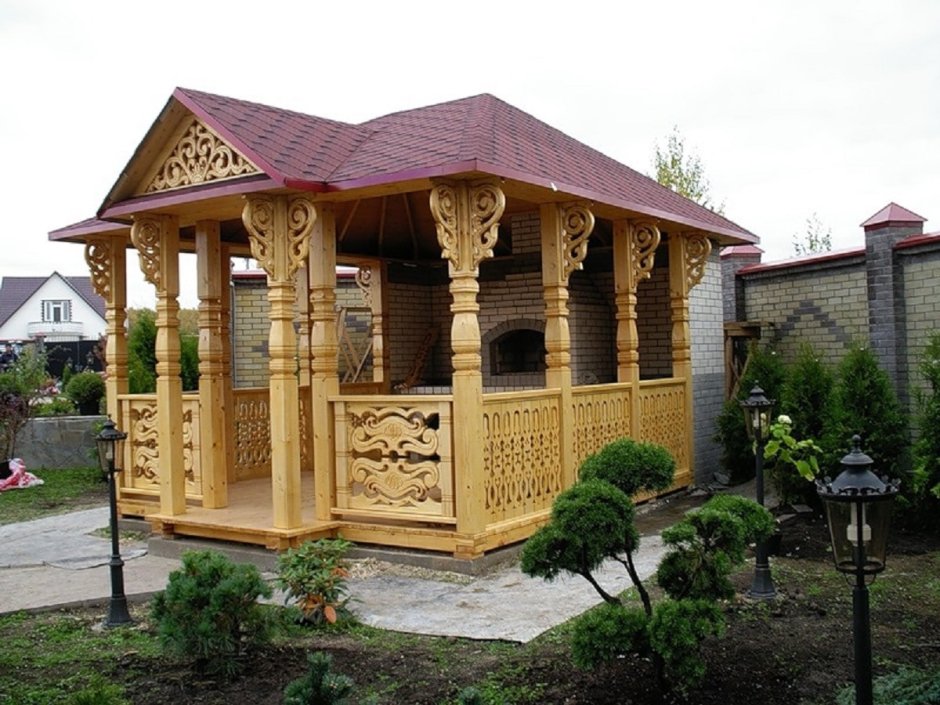 Красивые деревянные беседки