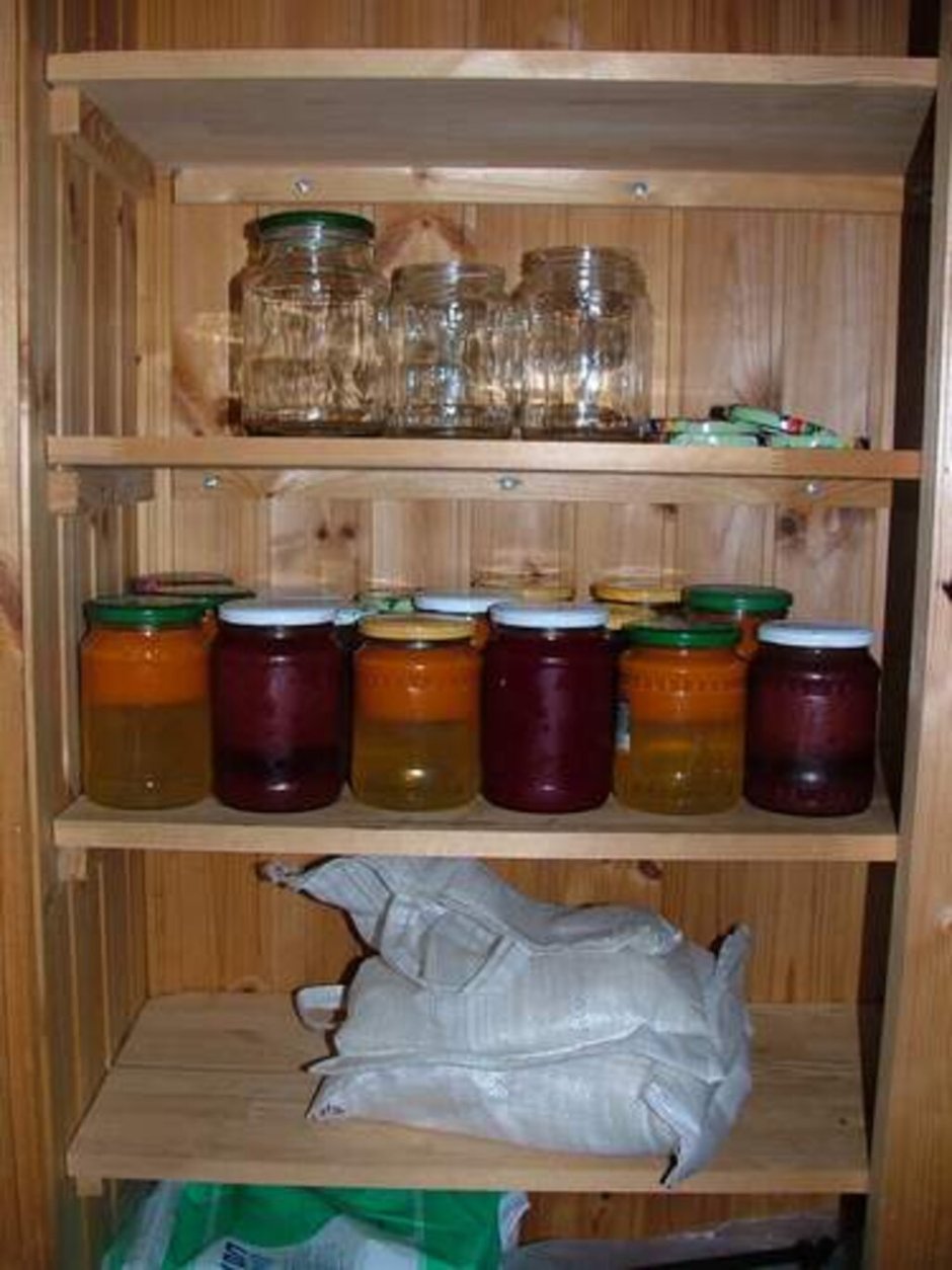 Шкаф под банки