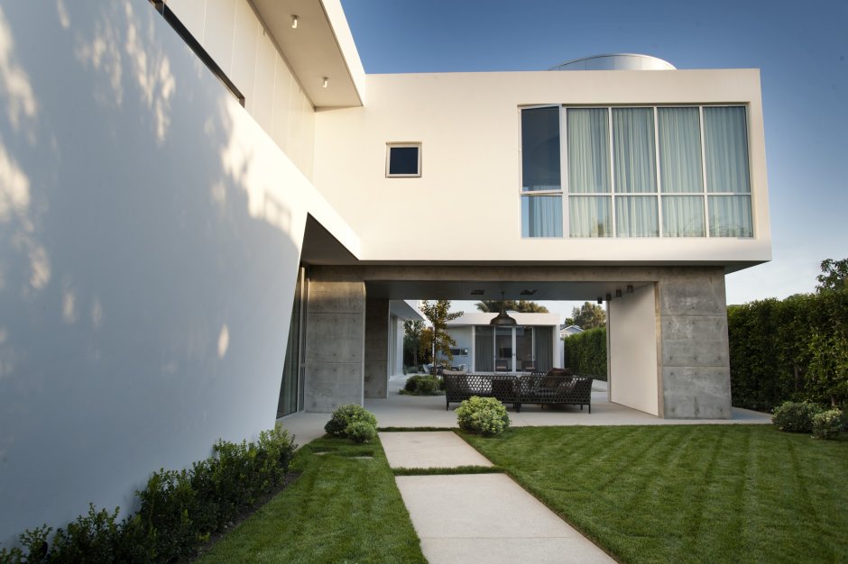 Деннис Гиббенс Архитектор-дом в Лос Анджелесе