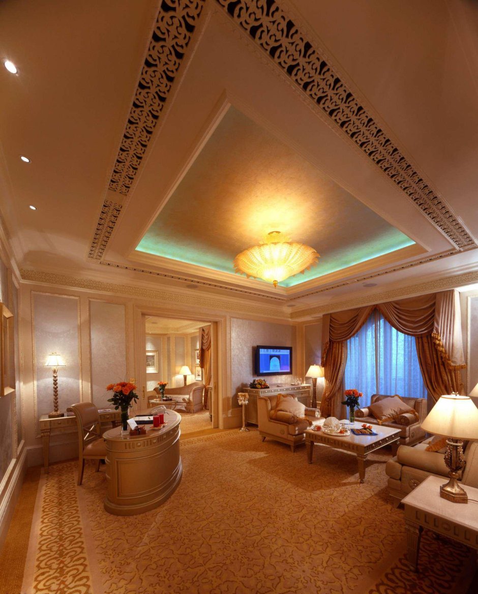 Emirates Palace в Абу-Даби