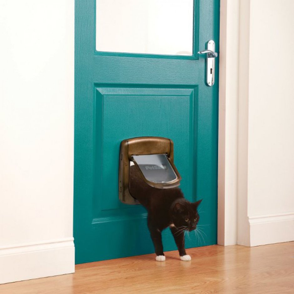 Petsafe Staywell Deluxe дверь для кошек