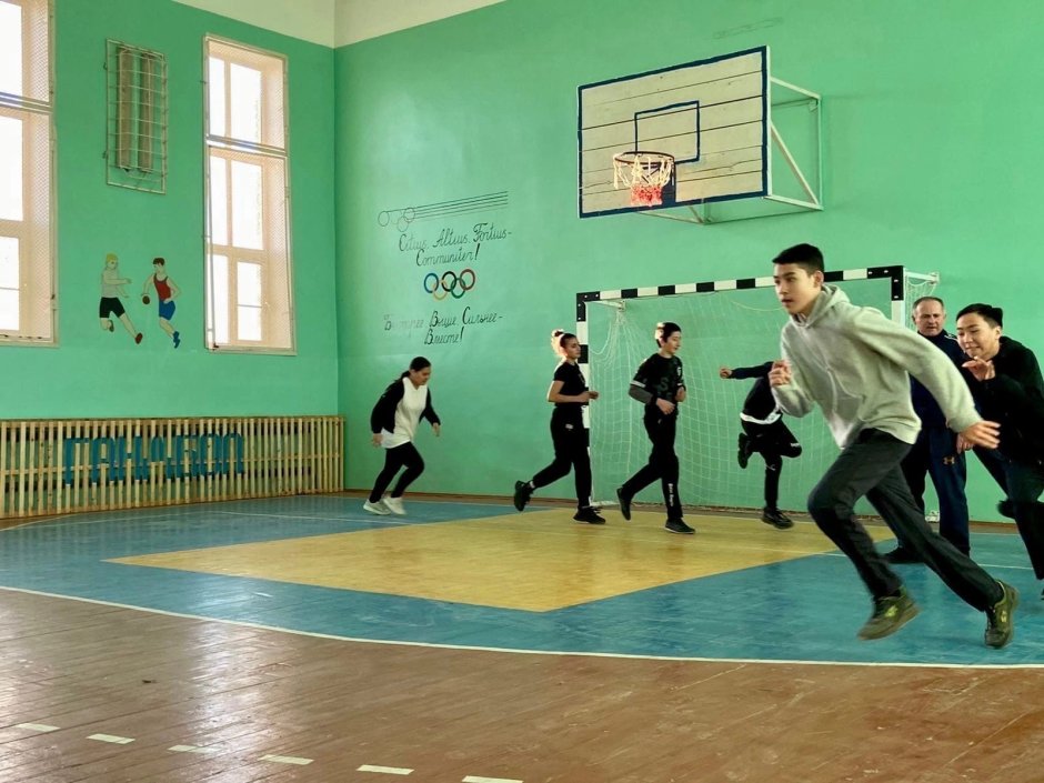 Спортзал 10 школа