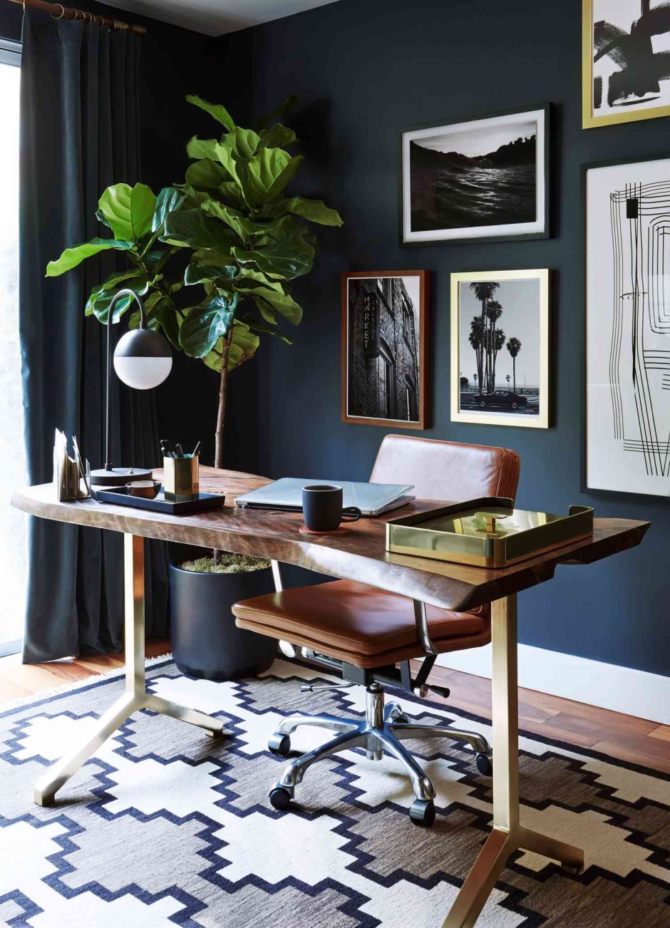 Дизайнерский стол для домашнего кабинета