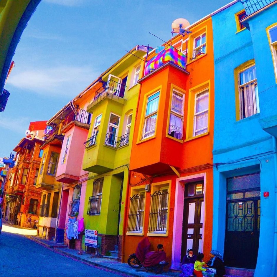 Улочки Стамбула разноцветные домики
