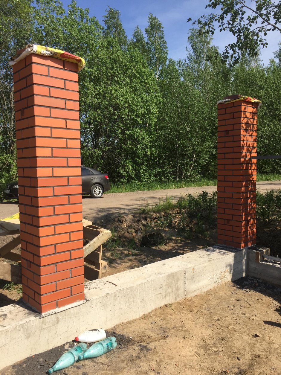 Кирпичная колонна 250х250