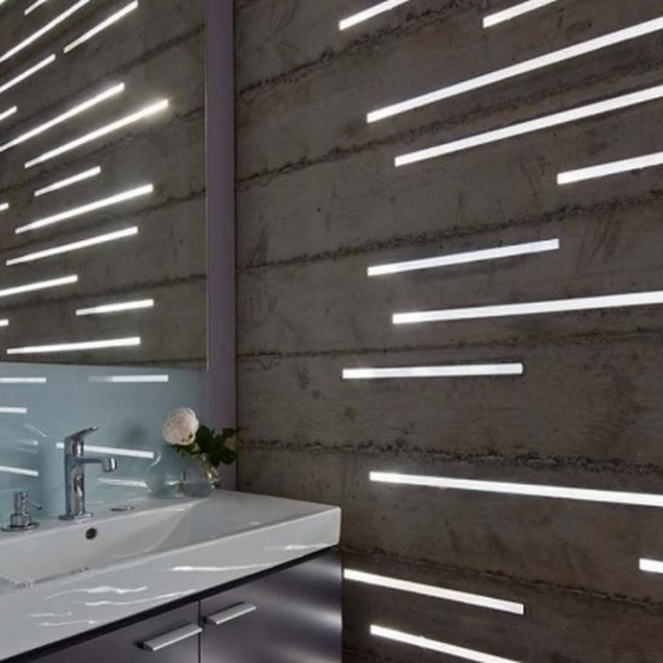 Светодиодная подсветка в стене ванной