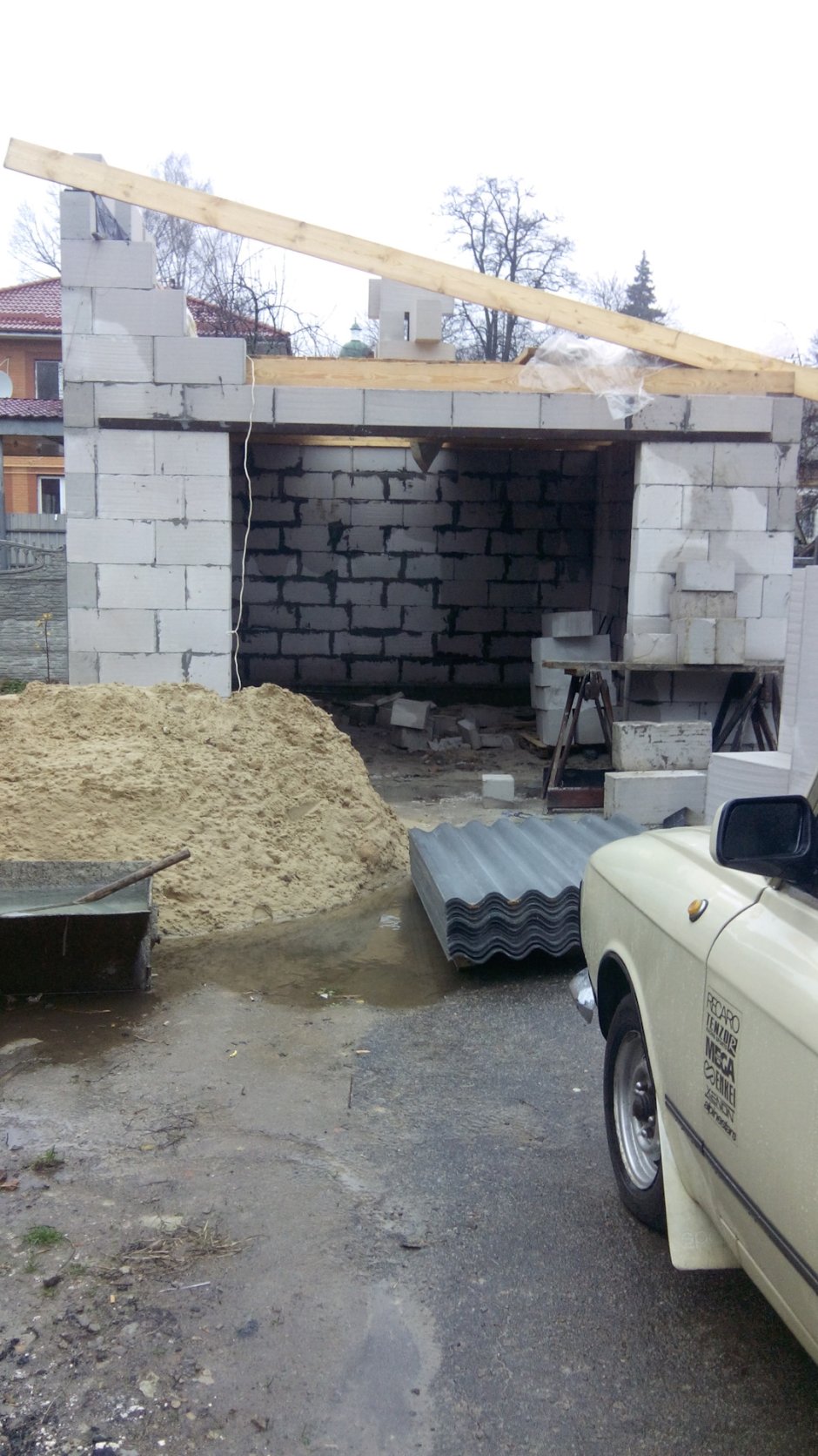 Гараж из газосиликатных блоков