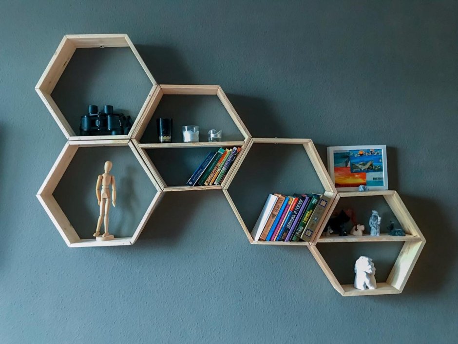 Красивые книжные полки