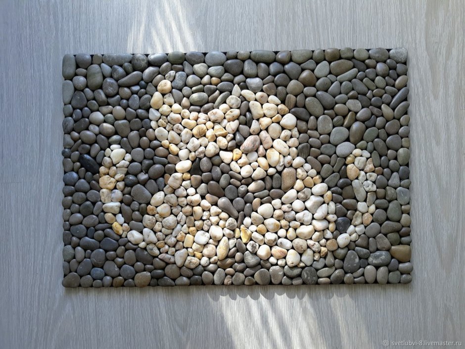 Мозаика из морских камушков