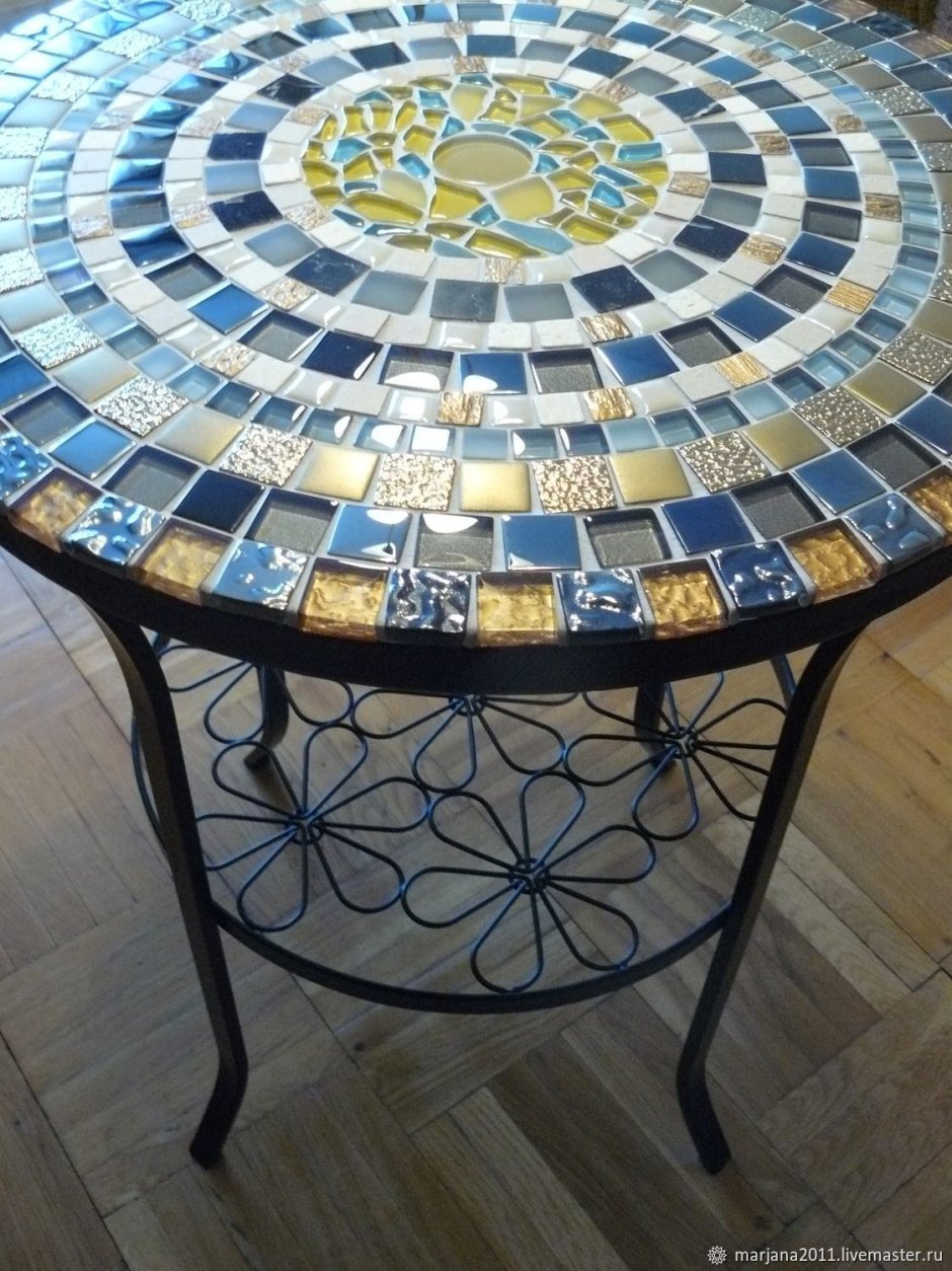 Журнальный столик мозаика