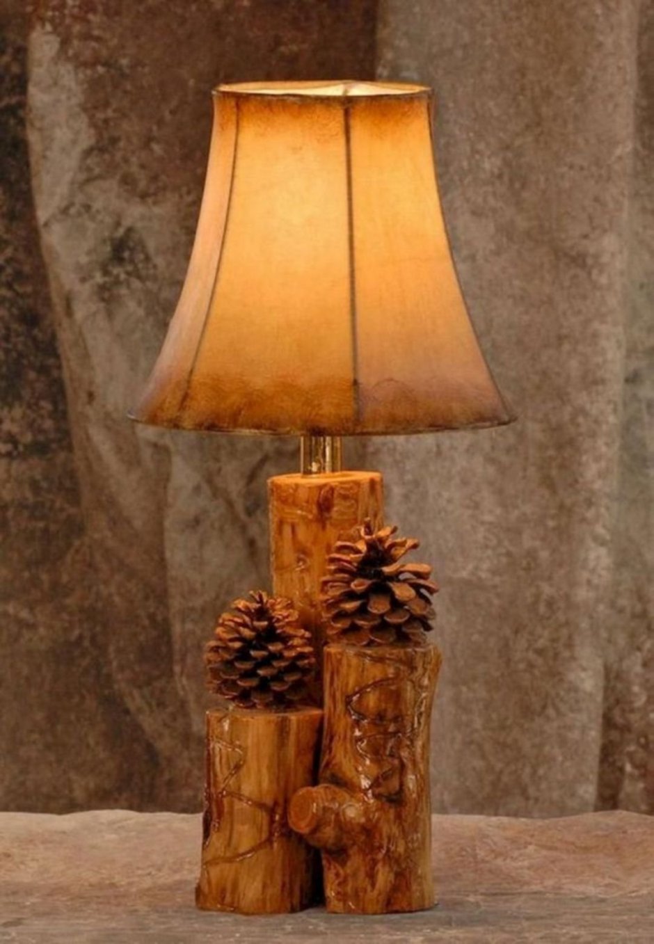Оригинальные настольные лампы из дерева