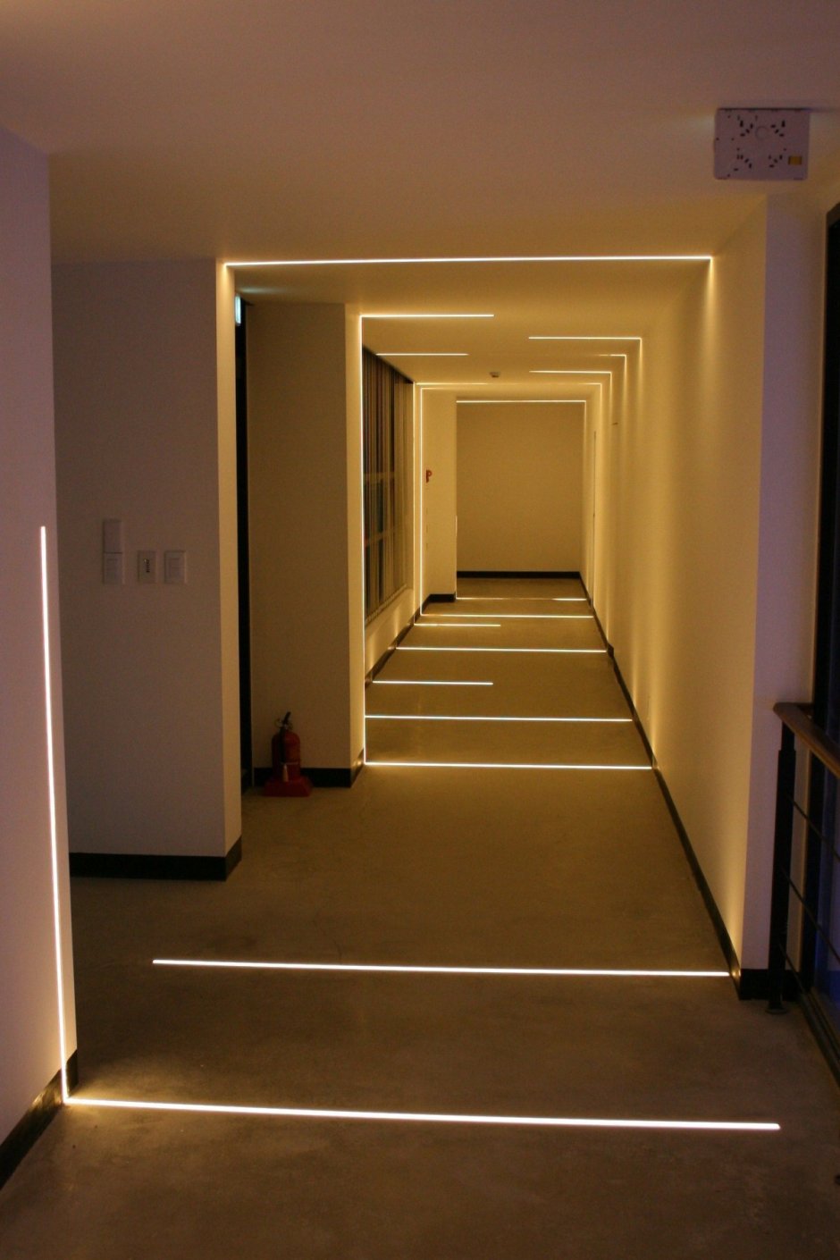 Светодиодное освещение в коридоре