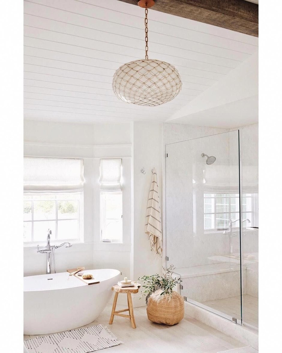 Люстра Capiz Scalloped Chandelier