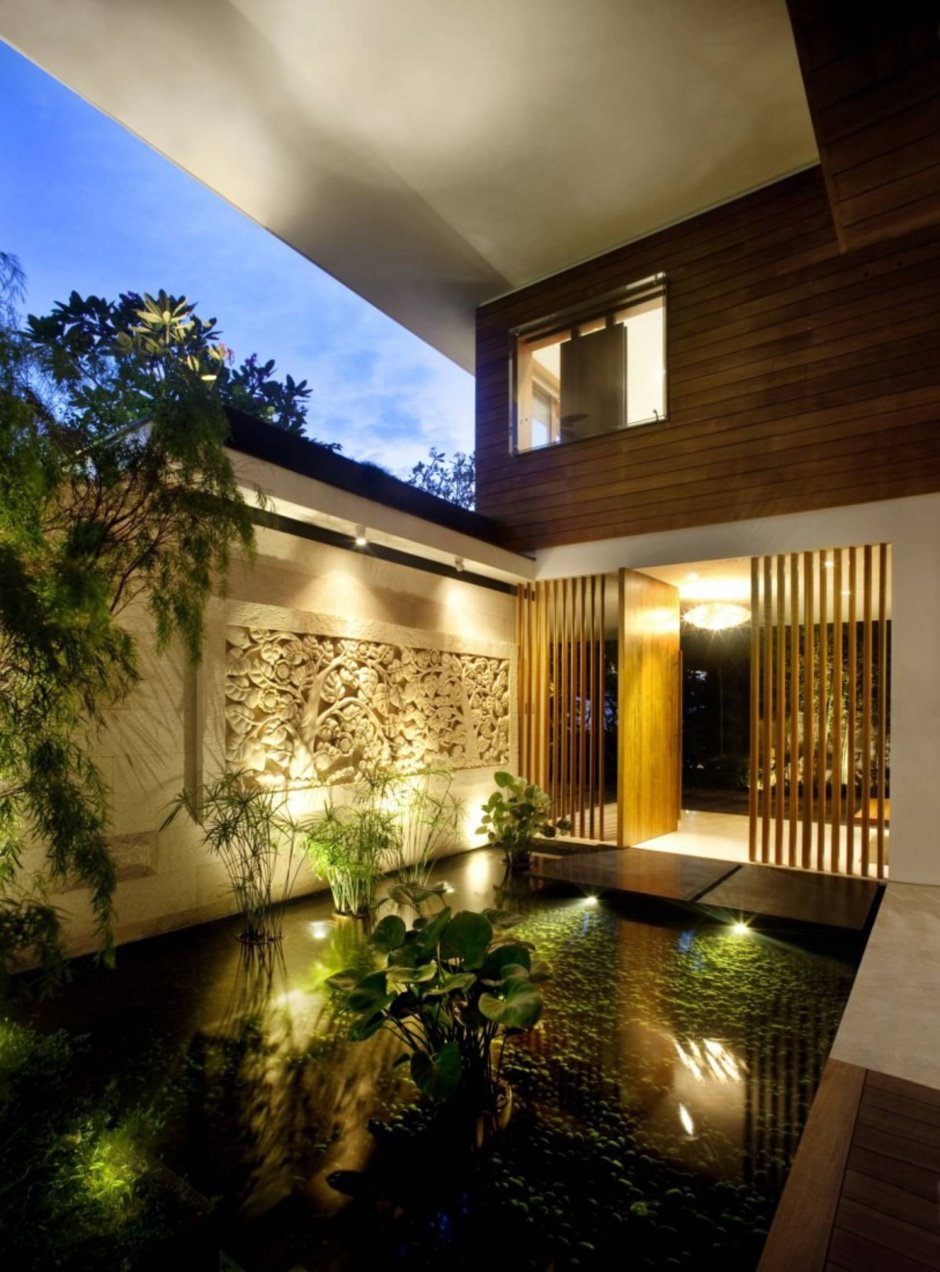 Дом Meera Sky Garden House