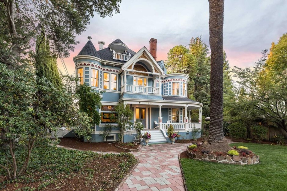 Victorian Houses near me