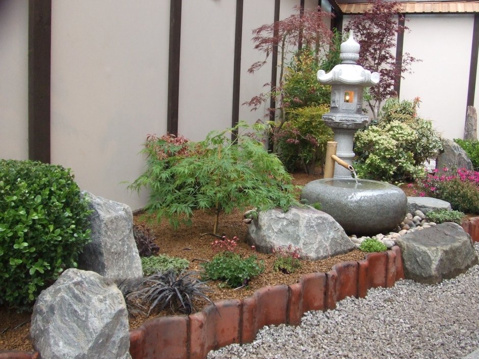 Бордюр для сада в японском стиле