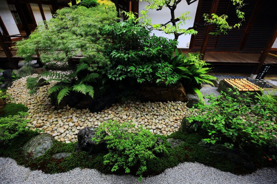 Мини сад на участке в японском стиле