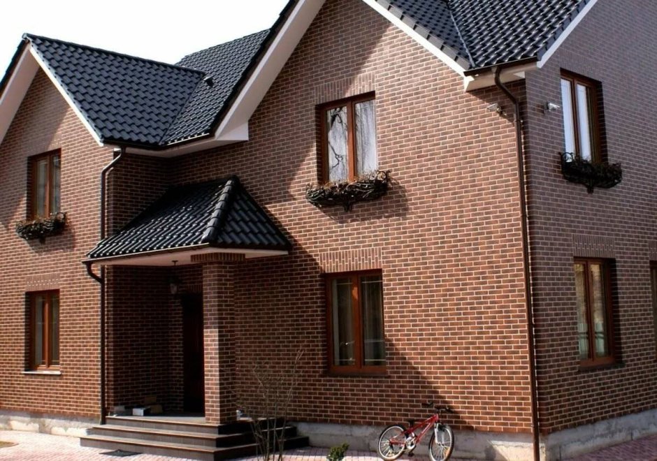 Дом облицованный клинкером