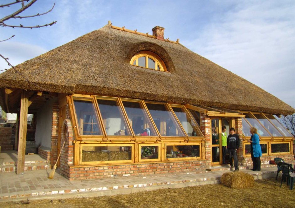 Кровля из Рогоза саманных домов