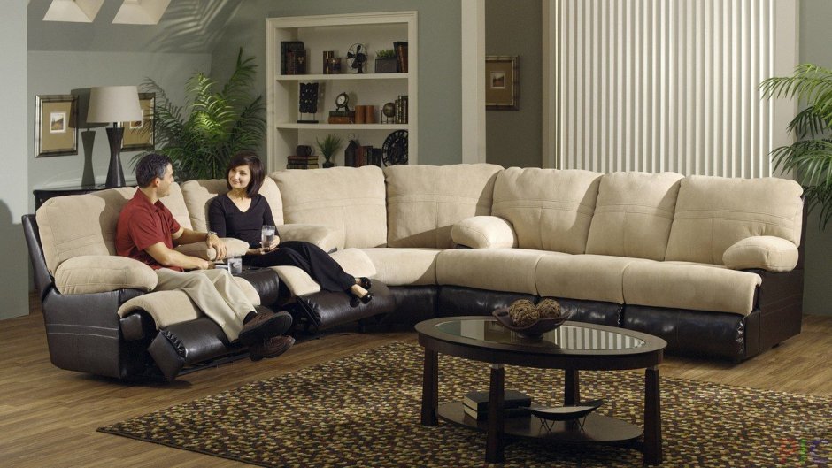 Удобные диваны для большой семьи