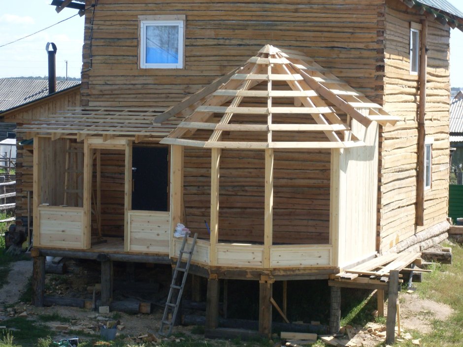 Пристрой к деревянному дому