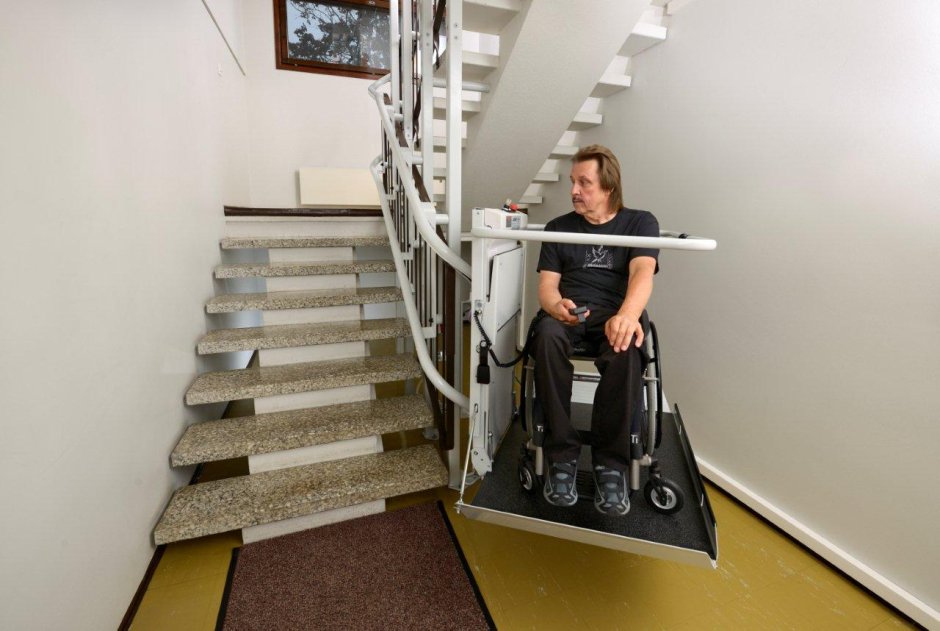 Лифт инвалидный для колясочников