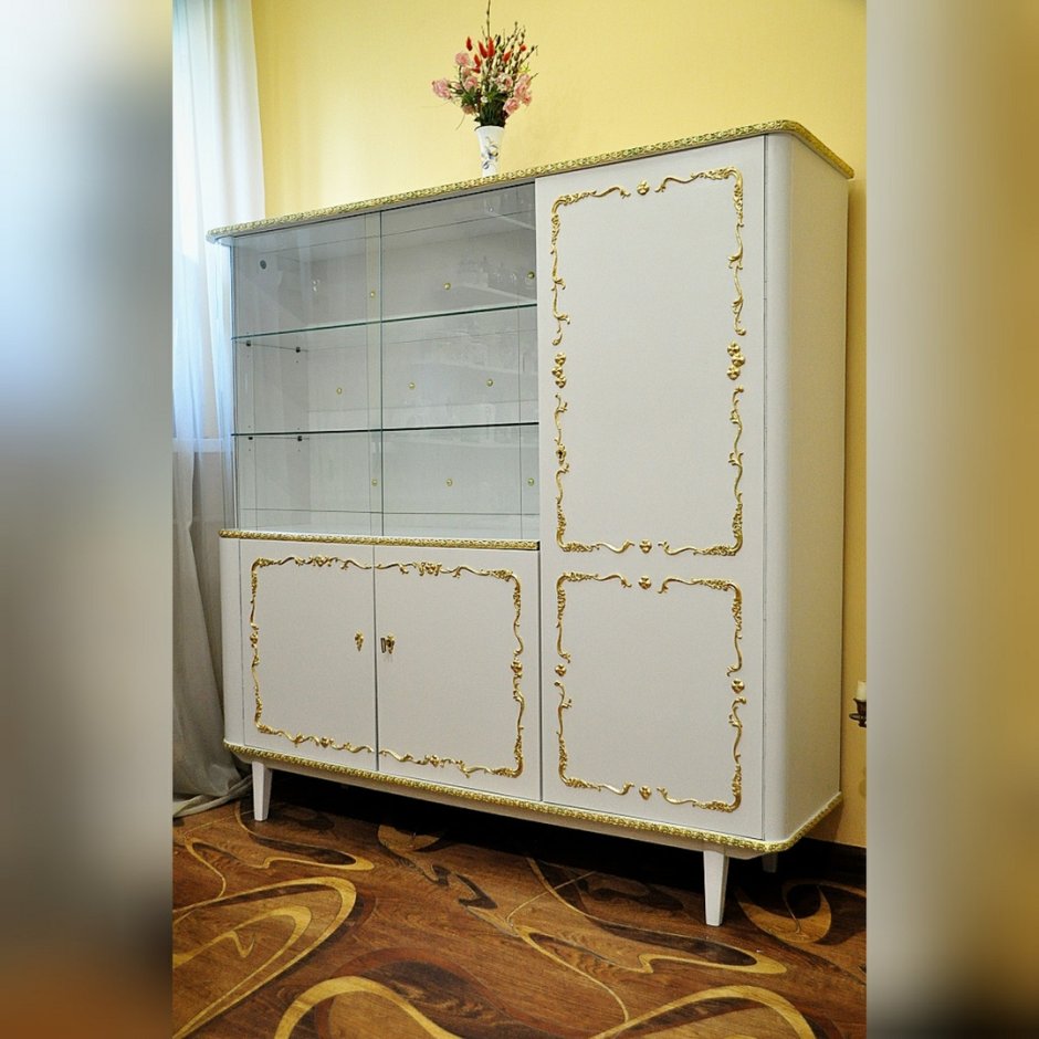 Полированный шкаф перекраска
