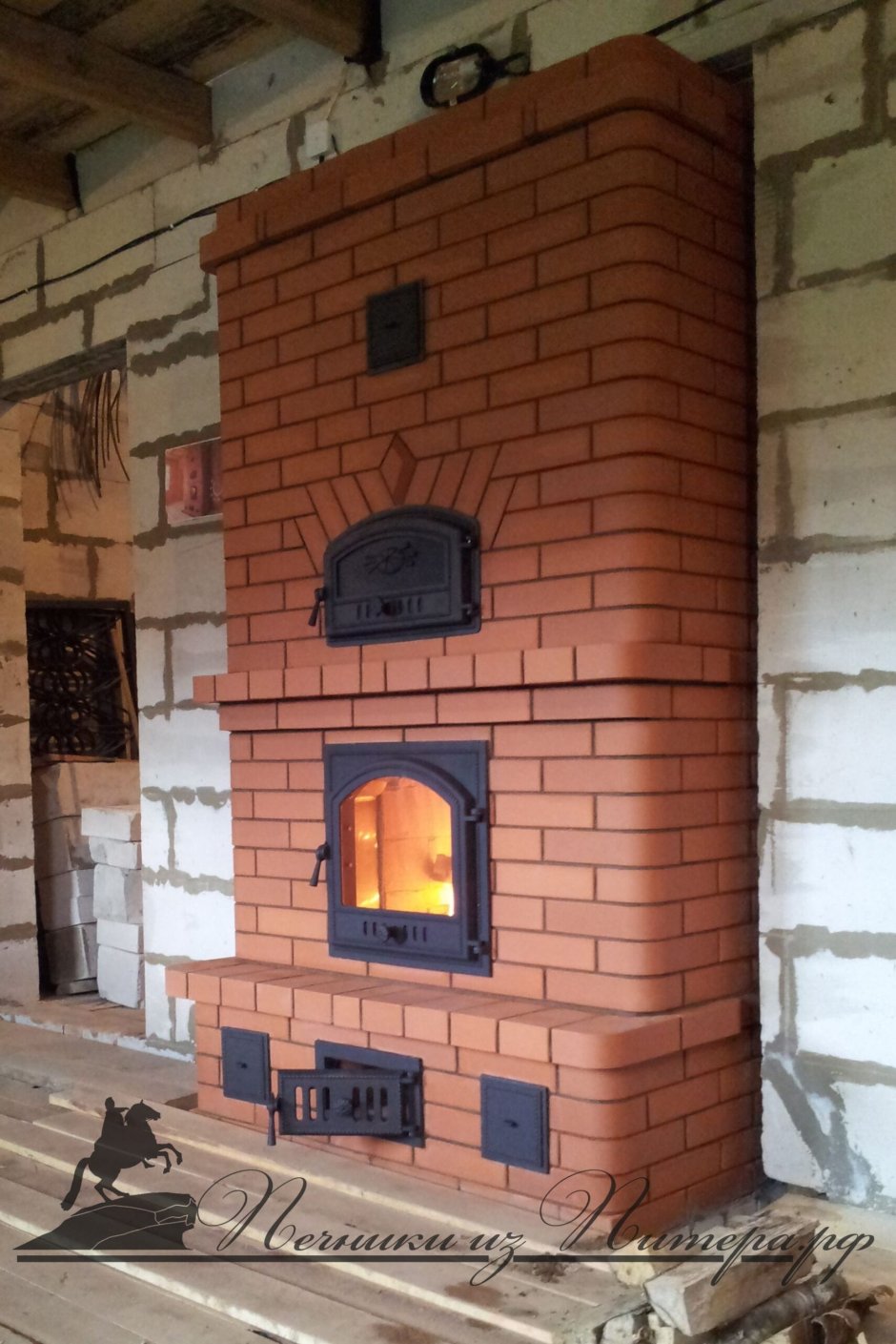 Кирпичная печь камин 1на1