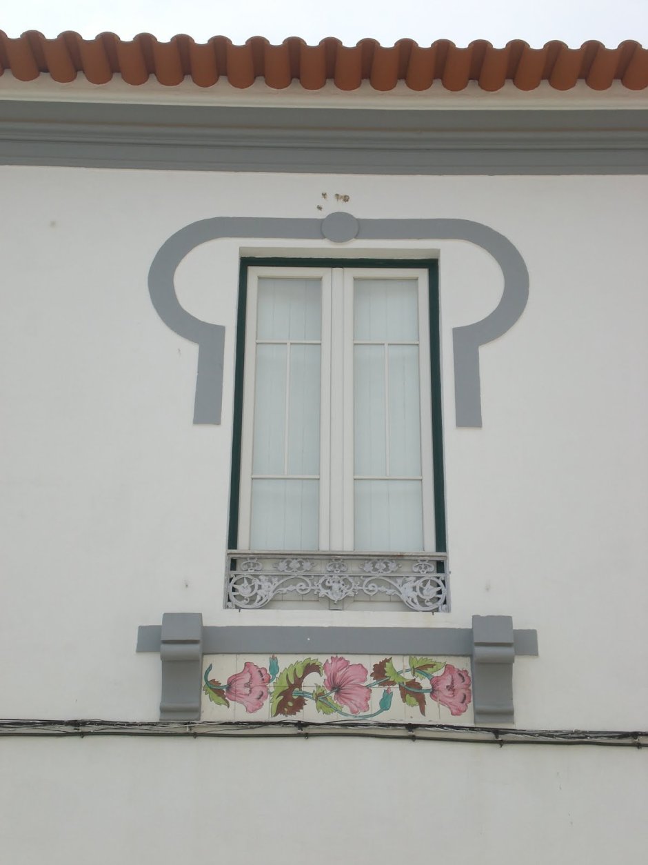 Имитация окон на фасаде дома
