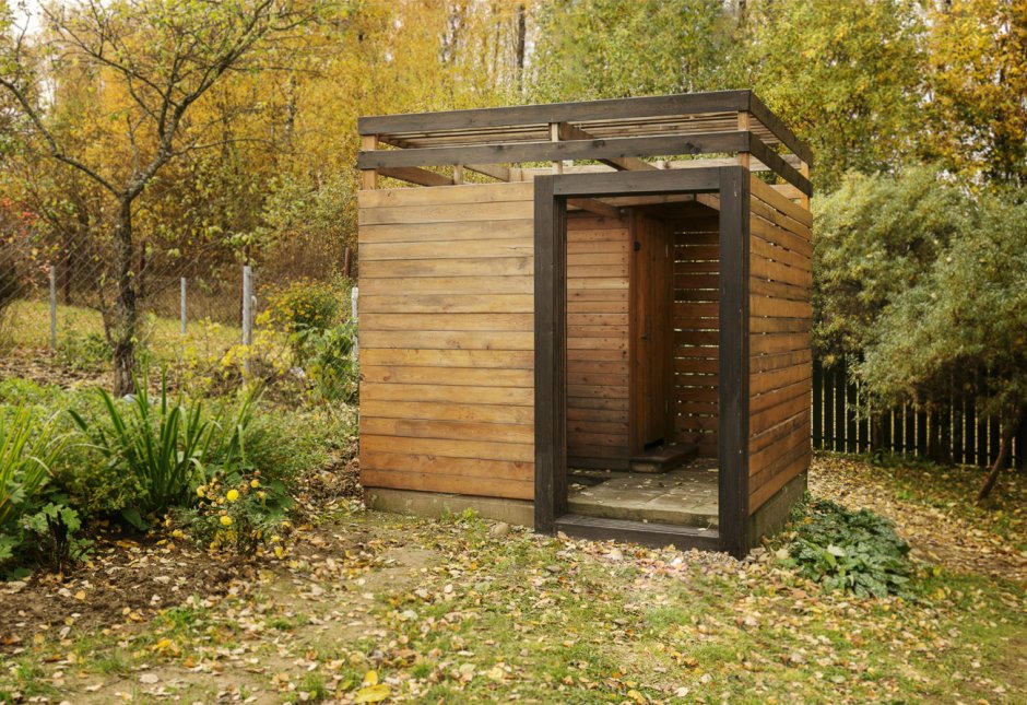 Туалет дачный