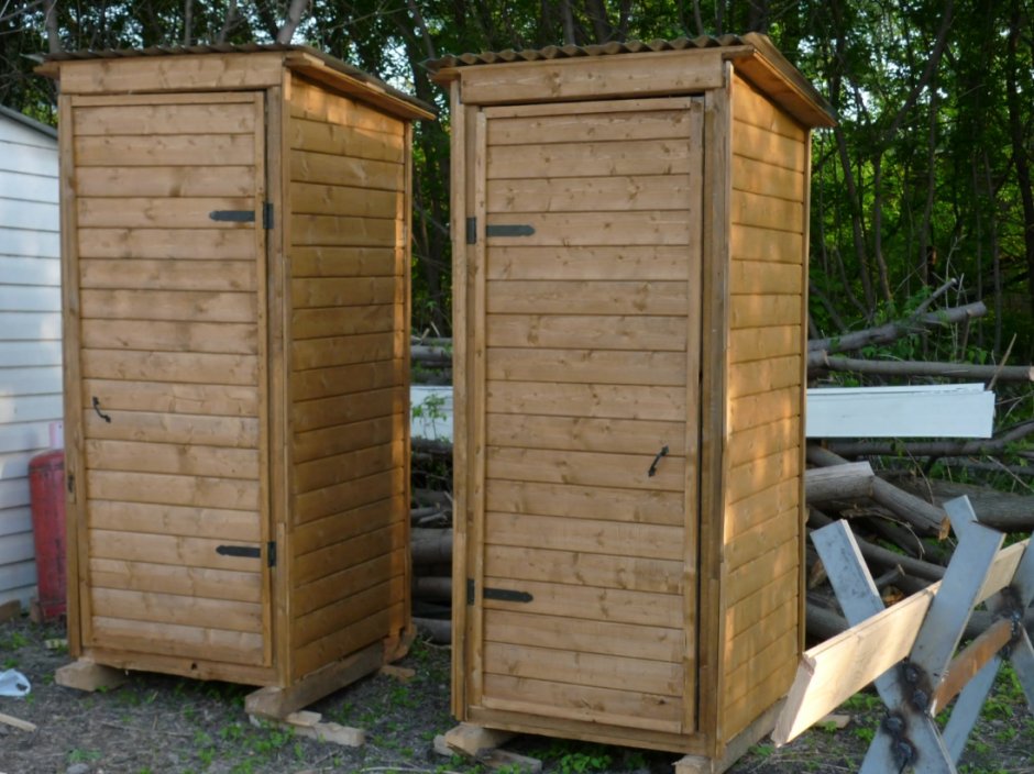 Сортир на даче