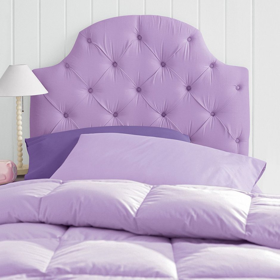 Фиолетовая кровать