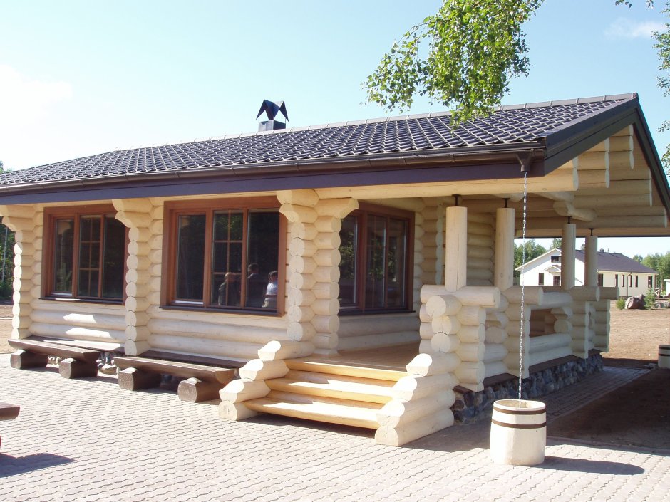 Баня с беседкой из бревна
