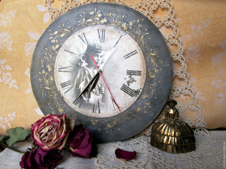 Декорировать старые часы