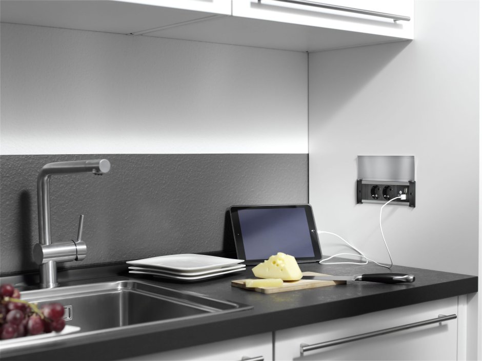 Розетки на кухне