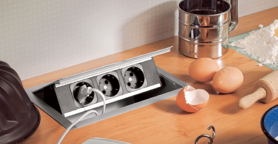 Розетки на кухне