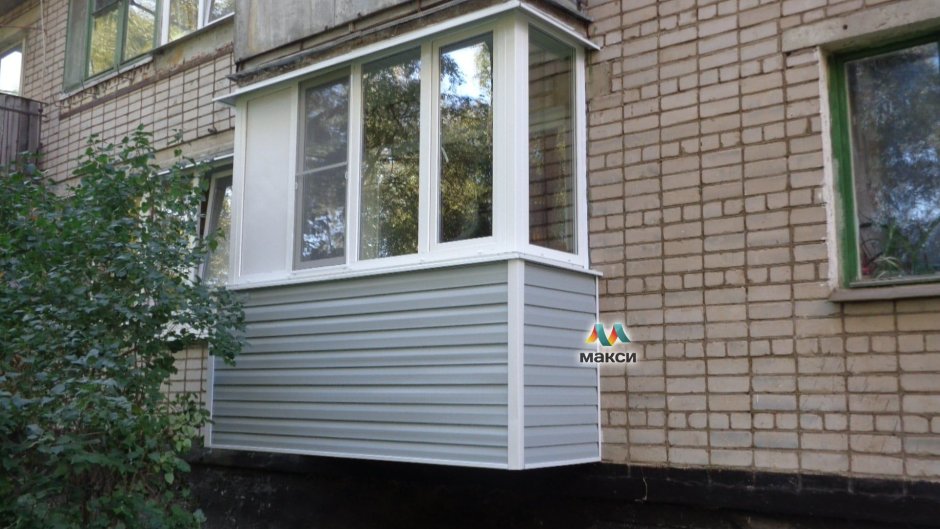 Балкон сайдинг